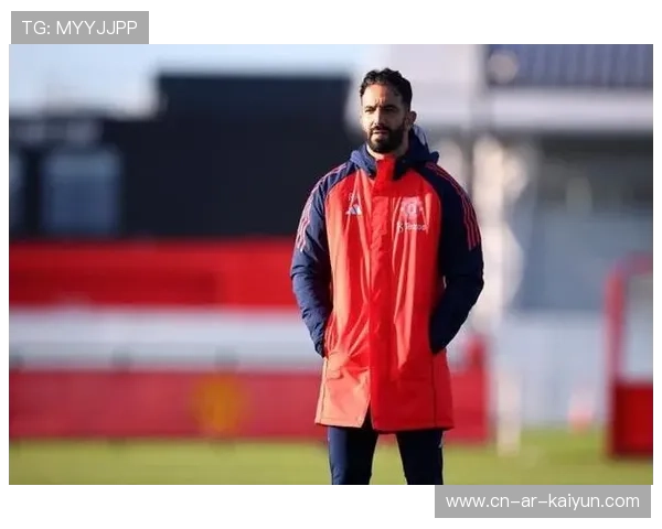 阿莫林执教曼联一周年:感慨英超节奏,确认塞斯科等人伤缺 阿莫林执教曼联一周年:感慨英超节奏,确认塞斯科等人伤缺